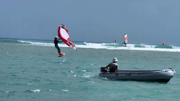 Initiation au wingfoil Guadeloupe